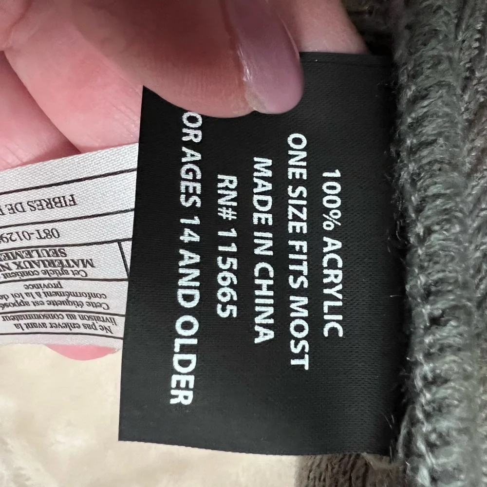 Panic at the Disco Beanie - Picture 5 of 5